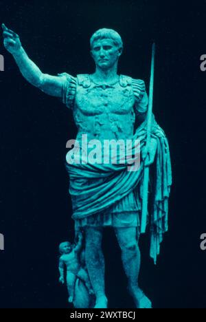 Erster römischer Kaiser Augustus Cäsar, Marmorstatue, Italien 0 n. Chr Stockfoto