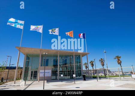 Marseille, Frankreich. April 2024. © PHOTOPQR/LA PROVENCE/SPEICH Frederic ; Marseille ; 02/04/2024 ; Einweihung officielle de la Marina olympique du Roucas Blanc pour les Jeux olympiques de Paris 2024 Marseille, Frankreich, 2. april 2024 2024 Olympische Spiele. Eröffnung des Olympischen Yachthafens in Anwesenheit des Sportministers und Bürgermeisters von Marseille Credit: MAXPPP/Alamy Live News Stockfoto