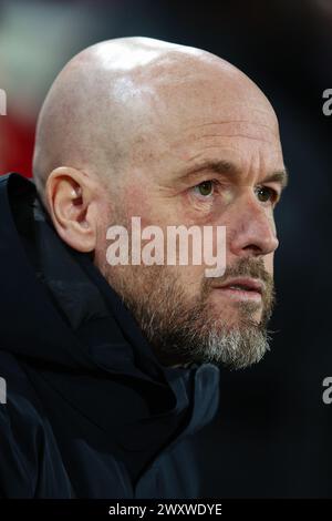 LONDON, UK - 30. März 2024: Manchester United-Trainer Erik Ten Hag sieht vor dem Premier League-Spiel zwischen Brentford FC und Manchester Uni Stockfoto