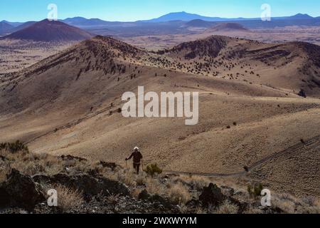 Eine steile, malerische Wanderung auf einen Aschenkegel namens SP Mountain im San Francisco Volcanic Field, Arizona. Stockfoto