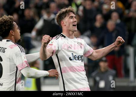 Turin, Italien. April 2024. Dusan Vlahovic (Juventus FC) feiert während des Spiels Juventus FC gegen SS Lazio, italienischer Fußball Coppa Italia in Turin, Italien, 02. April 2024 Credit: Independent Photo Agency/Alamy Live News Stockfoto