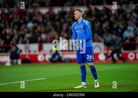 Nottingham, Großbritannien. April 2024. Nottingham, England, 2. April 2024: Torhüter Matz Sels (26 Nottingham Forest) beobachtet das Premier League-Fußballspiel zwischen Nottingham Forest und Fulham auf dem City Ground in Nottingham, England. (Daniela Porcelli/SPP) Credit: SPP Sport Press Photo. /Alamy Live News Stockfoto