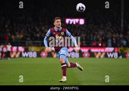 Burnley, Großbritannien. April 2024. Burnley, England, 2. April 2024: Jacob Bruun Larsen aus Burnley während des Premier League-Fußballspiels zwischen Burnley und Wolverhampton Wanderers im Turf Moor in Burnley, England (will Palmer/SPP) Credit: SPP Sport Press Photo. /Alamy Live News Stockfoto