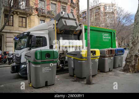 Abfallsammlung, Abfallbehälter, Barcelona, Katalonien, Spanien Stockfoto