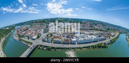 Aus der Vogelperspektive auf die schöne Dreiflusstadt Passau in Niederbayern Stockfoto