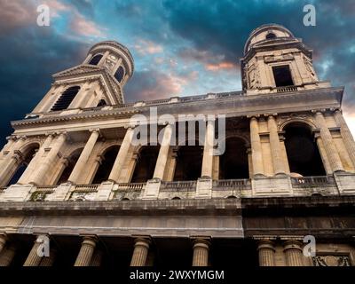 Paris 6e Arrondissement. Äußere der Kirche Saint-Sulpice. Ile de France. Frankreich. Europa Stockfoto