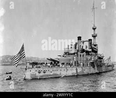 Die USS Oregon (BB-3) war das dritte und letzte Mitglied der Indiana-Klasse von Kriegsschiffen, die in den 1890er Jahren für die United States Navy gebaut wurden Die Schlacht von Santiago de Cuba am 3. Juli 1898 Stockfoto