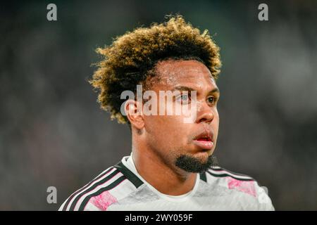 Turin, Italien. April 2024. Weston McKennie aus Juventus wurde während des Halbfinalspiels zwischen Juventus und Lazio im Allianz-Stadion in Turin gesehen. (Foto: Gonzales Photo/Alamy Live News Stockfoto