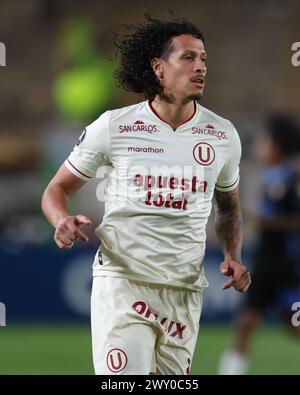 Lima, Peru. April 2024. Williams Riveros von der Universitario de Deportes während des CONMEBOL Libertadores Cup spielte am 2. April 2024 in Lima, Peru im Monumental Stadium. (Foto: Miguel Marrufo/PRESSINPHOTO) Credit: PRESSINPHOTO SPORTS AGENCY/Alamy Live News Stockfoto