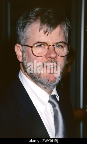 Christopher Durang ist verstorben. Christopher Durang nimmt am 14. Mai 2001 an einer Vorführung von „Sister Mary Exercises IT All“ im Directors Guild Theater in New York City Teil. Foto: Henry McGee/MediaPunch Stockfoto