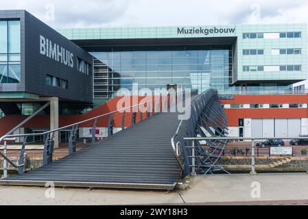 amsterdam, niederlande, 29. märz 2024, Building Bimhuis, muziekgebouw *** amsterdam, niederlande, 29. märz 2024, gebäude bimhuis, muziekgebouw Copyright: XW.Simlingerx Stockfoto