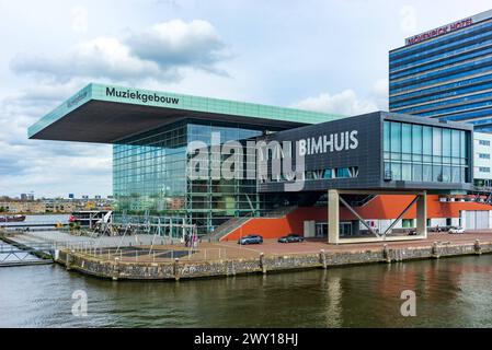 amsterdam, niederlande, 29. märz 2024, Building Bimhuis, muziekgebouw *** amsterdam, niederlande, 29. märz 2024, gebäude bimhuis, muziekgebouw Copyright: XW.Simlingerx Stockfoto