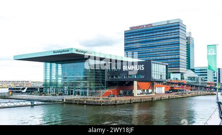 amsterdam, niederlande, 29. märz 2024, Building Bimhuis, muziekgebouw *** amsterdam, niederlande, 29. märz 2024, gebäude bimhuis, muziekgebouw Copyright: XW.Simlingerx Stockfoto