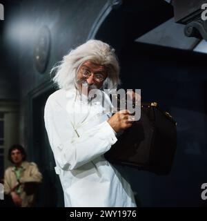 Das kann ja heiter werden, Comedy Fernsehserie, Deutschland 1982 - 1983, Darsteller: Peer Augustinski Stockfoto