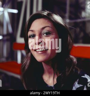 Hitparade, ZDF Musiksendung, 1971, Auftritt der dänischen Schlagersängerin Dorthe, alias Dorthe Kollo, Portraitaufnahme nach dem Auftritt. Stockfoto