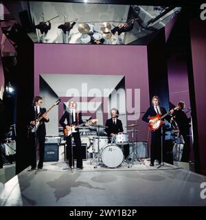 Songs von gestern - up to date, ZDF Show, Nostalgische Lieder, 1977, mit dem deutschen Coverband: Beatles Revival Band, Auftritt mit dem Song: Daytripper Stockfoto