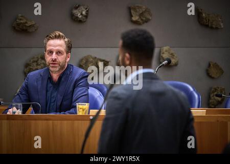 DEN HAAG - Habtamu de Hoop (GroenLinks/PvdA) während der Debatte mit Hugo de Jonge, scheidendem Minister für Wohnungsbau und Raumordnung, über Mieterhöhungen im privaten Sektor. ANP PHIL NIJHUIS niederlande raus - belgien raus Stockfoto