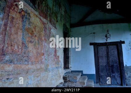 Portikalgemälde der Kirche Baamorto, Monforte de Lemos, Lugo, Spanien Stockfoto