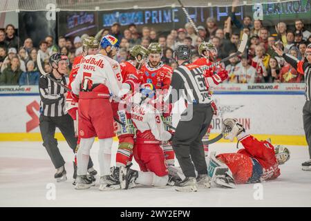 EV Red Bull Salzburg vs HCB Südtirol Alperia am 02.04.2024 in Salzburg Österreich Stockfoto