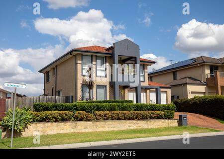 Sydney, Australien, freistehendes großes, zweistöckiges Haus im Sydney Vorort Parklea, Greater Western Sydney, Australien Stockfoto