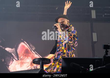 Musikkonzert - Subsonica - Subsonica 2024 Tour Samuel, Pseudonym von Samuel Umberto Romano, Lead Vocal von Subsonica, singen auf der Bühne während der Subsonica 2024 Tour im PalaUnical am 3. April 2024 in Mantua, Italien. Mantua Pala Unical Italien Copyright: XRobertoxTommasinix/xLiveMediax LPM 1297272 Stockfoto