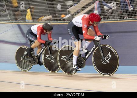 Los Angeles, Kalifornien, USA. April 2024. Kanadas Sprint-Team der Damen wurde Zweiter in der Qualifikation und in der Goldmedaillenrunde. (L-R) Lauriane Genest, Kelsey Mitchell und Sarah Orban. Quelle: Casey B. Gibson/Alamy Live News Stockfoto