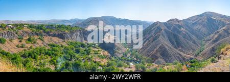 Berglandschaft des Azat-Tals in Armenien Stockfoto