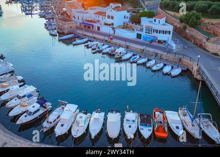 Hafenblick, Ciutadella, Menorca, Balearen, Spanien Stockfoto