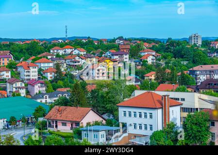 Panorama der bosnischen Stadt Gradacac Stockfoto