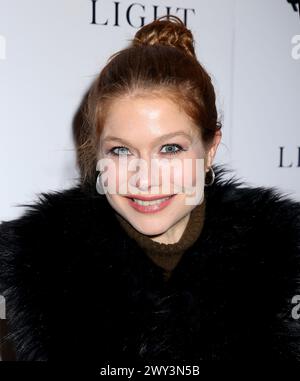 New York City, USA. April 2024. Genevieve Angelson nahm am 3. April 2024 an der New York Screening „A Bit of Light“ Teil, die im Crosby Street Hotel in New York City stattfand © Steven Bergman/AFF-USA.COM Credit: AFF/Alamy Live News Stockfoto
