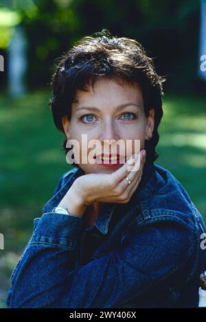 Bei aller Liebe, ARD Fernsehserie, Jahr 2000, Regie: Wolfgang F. Henschel, Bild: Darstellerin beim Fototermin: Janina Hartwig als Sarah Borkmann Stockfoto