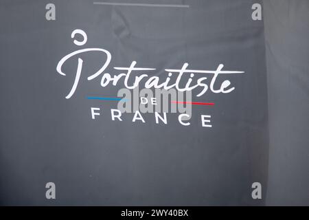 Bordeaux , Frankreich - 04 02 2024 : Portraitiste de france GNPP Shop Foto-Logo und Textschild Vorderseite des Ladenlabels french Photographer Stockfoto