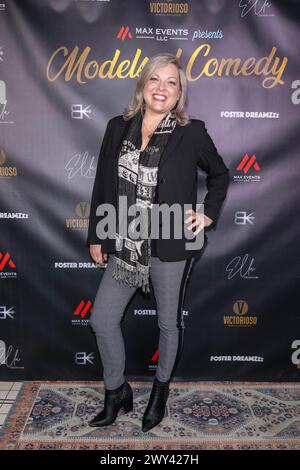 Beverly Hills, USA. April 2024. Comedian Leah Latini besucht Max Events präsentiert „Eugenia Kuzminas Models of Comedy Show for Foster Dreamzzz“ im SIXTY Beverly Hills, Los Angeles, CA, 3. April 2024 Credit: Eugene Powers/Alamy Live News Stockfoto