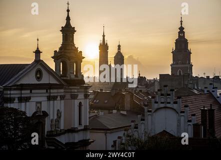 Altstadt in Krakau, Kirchtürme, Hauptmarkt, Krakau, Polen Stockfoto