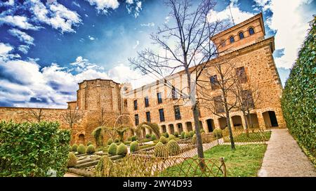 Renaissance-Gärten, Palast von Los Castejones, Bauarchitektur aus dem 16. Jahrhundert, Ágreda, Soria, Castilla y León, Spanien, Europa Stockfoto