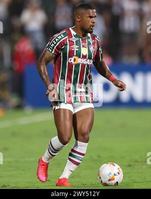 Lima, Peru. April 2024. Douglas Costa von Fluminense spielte während des CONMEBOL Libertadores Cup am 3. April 2024 in Lima, Peru, im Stadion Alejandro Villanueva Melcochita, Gruppe A, Datum 1, zwischen Alianza Lima und Fluminense FC. (Foto: Miguel Marrufo/PRESSINPHOTO) Credit: PRESSINPHOTO SPORTS AGENCY/Alamy Live News Stockfoto