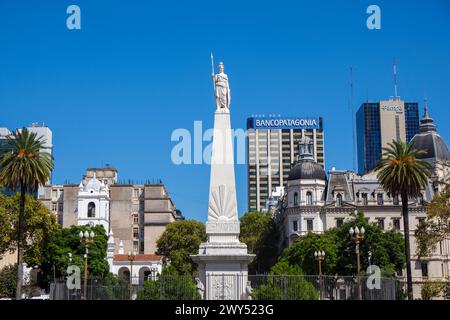 Buenos Aires, Argentinien - Plaza de Mayo, dieser Platz ist nicht nur das Herz der Stadt, sondern auch das politische Zentrum Argentiniens. Die Piramide de de Ma Stockfoto