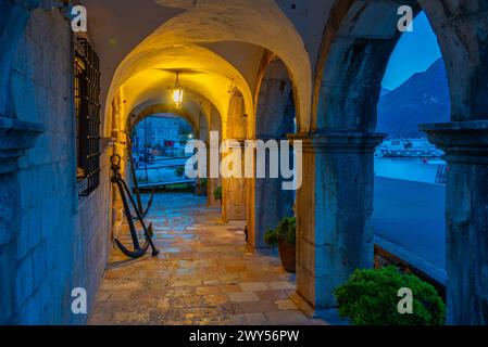 Perast Museum während eines Sommertages in montenegro Stockfoto