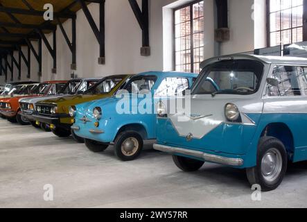 Autos Smyk und Mikrus, alte Autos, das Museum für Technik und Technik in Krakau, Krakau, Polen Stockfoto