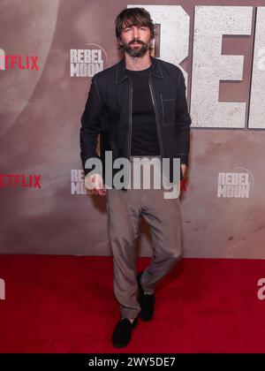 New York City, Usa. April 2024. QUEENS, NEW YORK CITY, NEW YORK, USA - 3. APRIL: Michiel Huisman kommt am 3. APRIL 2024 im Knockdown Center in Queens, New York City, New York City, USA an. (Foto von Christian Lora/Image Press Agency) Credit: Image Press Agency/Alamy Live News Stockfoto