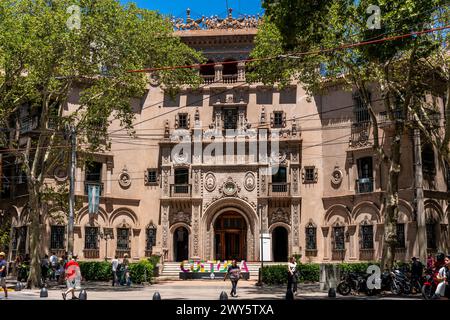 Local Government Building (ehemals Banco Hipotecario Nacional) Mendoza, Provinz Mendoza, Argentinien. Stockfoto