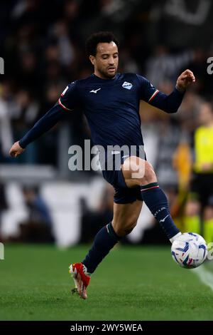 Turin, Italien. 4. April 2024. Felipe Anderson von der SS Lazio in Aktion während des Coppa Italia Halbfinales 1. Leg Fußballspiels zwischen Juventus FC und SS Lazio. Quelle: Nicolò Campo/Alamy Live News Stockfoto