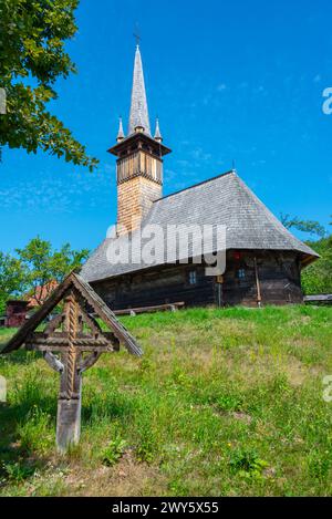 Holzkirche im Dorfmuseum Baia Mare in Rumänien Stockfoto