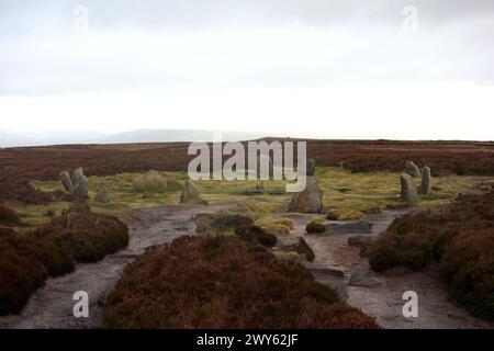 Der Twelve Apostles Bronze Age Stone Circle am Dales Way Link Path am Ilkley Moor im Yorkshire Dales National Park, England, Großbritannien. Stockfoto