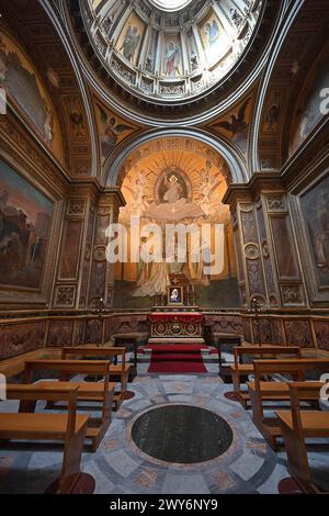 Italien, Rom: Inneres der Basilika San Clemente al Laterano, die Papst Clemente I. gewidmet ist Stockfoto