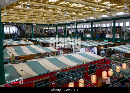 Shrewsbury, Großbritannien - 19. März 2024; Blick auf die Verkaufsstände der Shrewsbury Market Hall Stockfoto