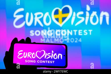 Deutschland. April 2024. In dieser Abbildung ist das Logo des Eurovision Song Contest 2024 auf einem Tablet zu sehen. (Credit Image: © Igor Golovniov/SOPA images via ZUMA Press Wire) NUR REDAKTIONELLE VERWENDUNG! Nicht für kommerzielle ZWECKE! Stockfoto