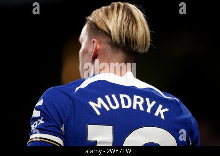 Chelsea's Mykhaylo Mudryk während des Premier League Spiels in Stamford Bridge, London. Bilddatum: Donnerstag, 4. April 2024. Stockfoto