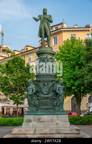 Statue von Maximilian von Österreich in der italienischen Stadt Triest Stockfoto