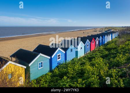 Strandhütten an der Küste von Southwold. Suffolk, East anglia, Großbritannien. Stockfoto